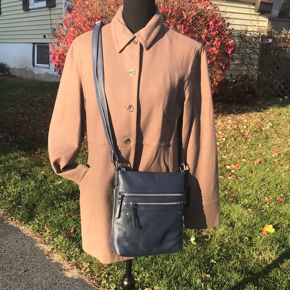 MOTO STYLE CROSSBODY BAG *NEW! *NWT *INC *MACY’S *NAVY & SILVER *BOHO *VERSATILE - Picture 7 of 17